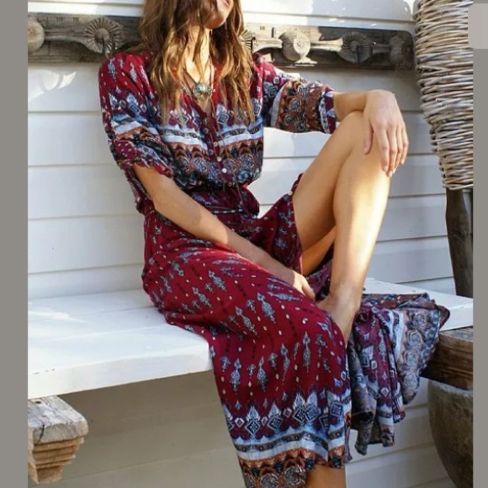 Msquared Red Geometric Floral Button-Front Slit